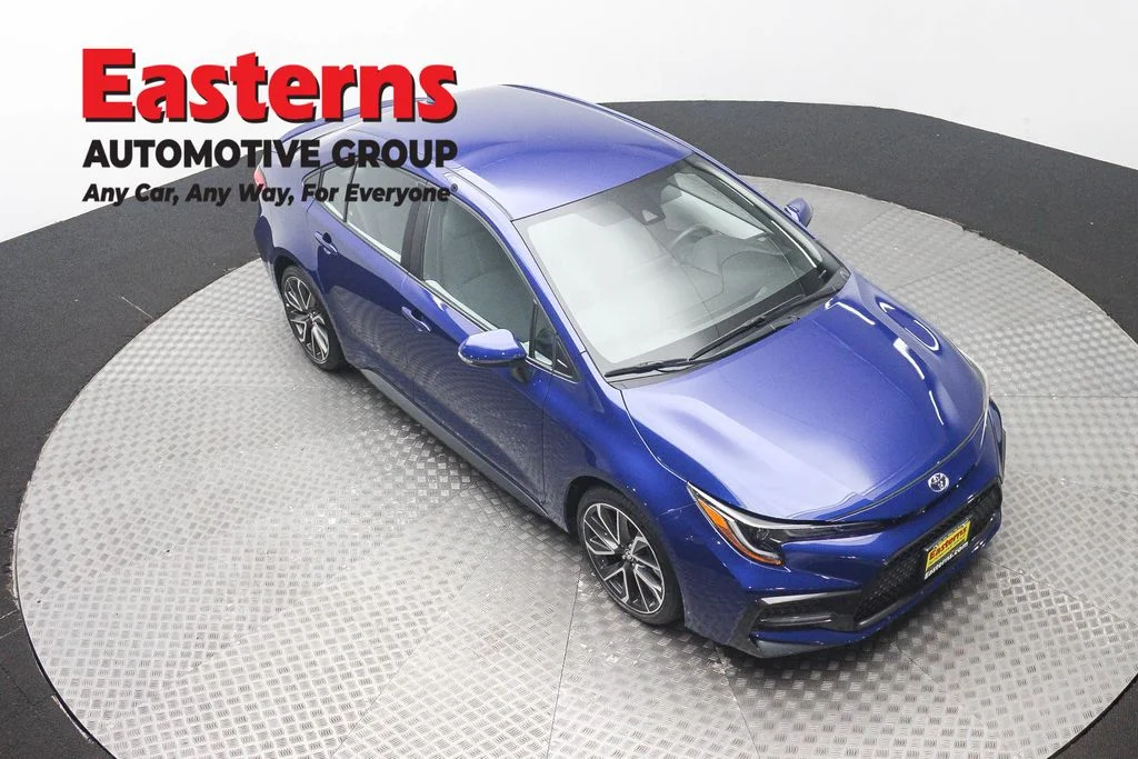 Used 2022 Blue Toyota SE image 3