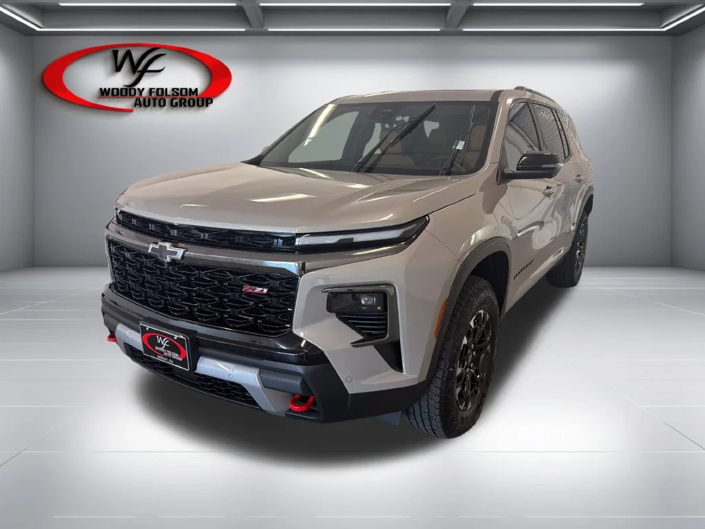 New 2027 Sandstone Gray Chevrolet Z71 image 3