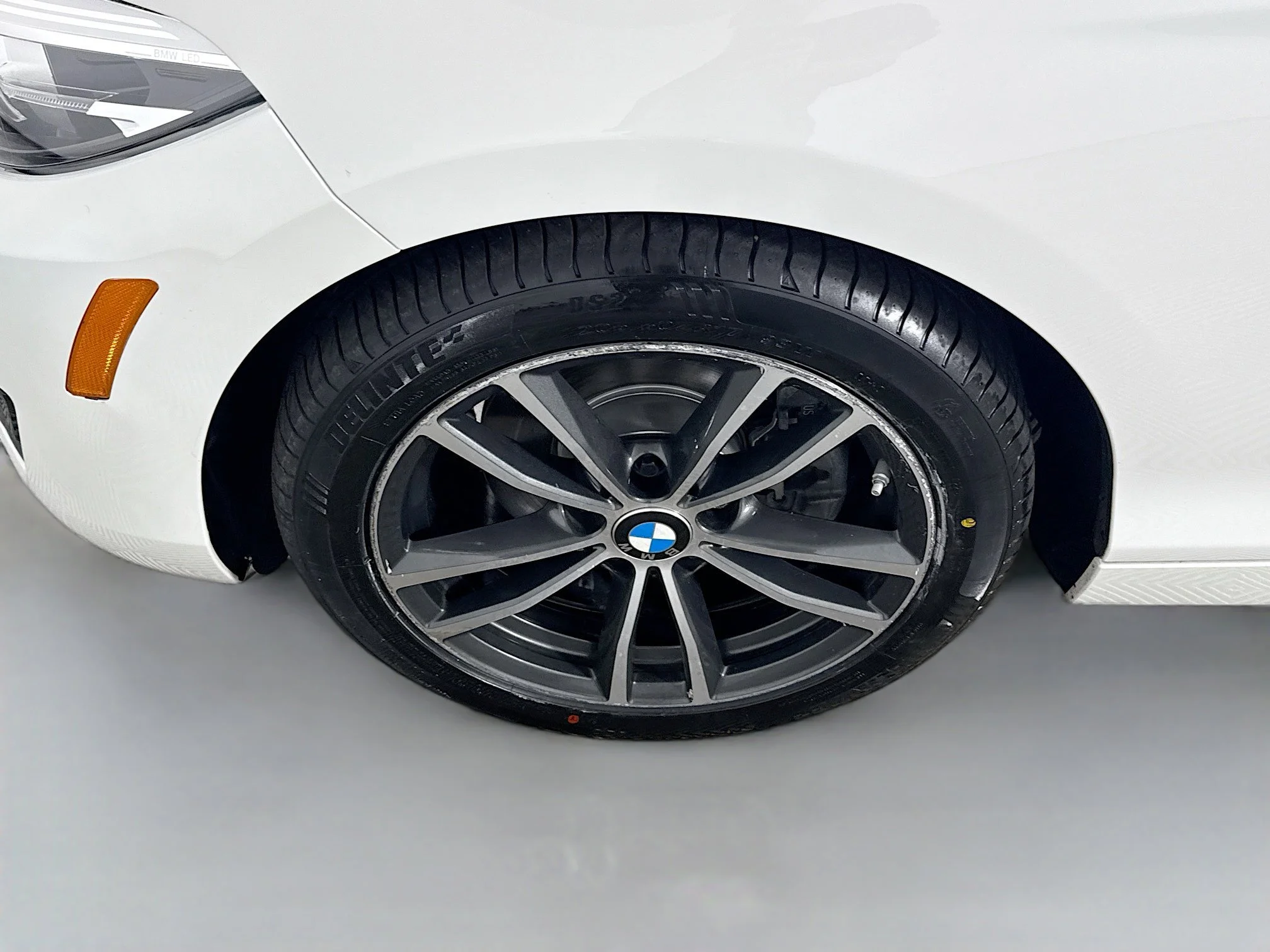 Used 2019 Alpine White BMW 230i image 32