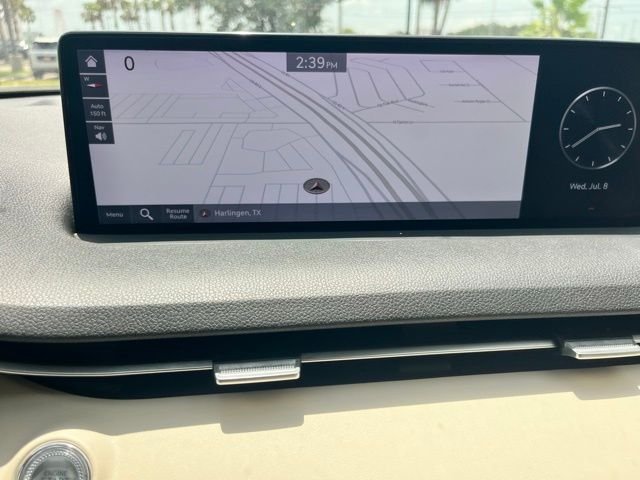 Used 2022 Gray Genesis 2.5T image 11