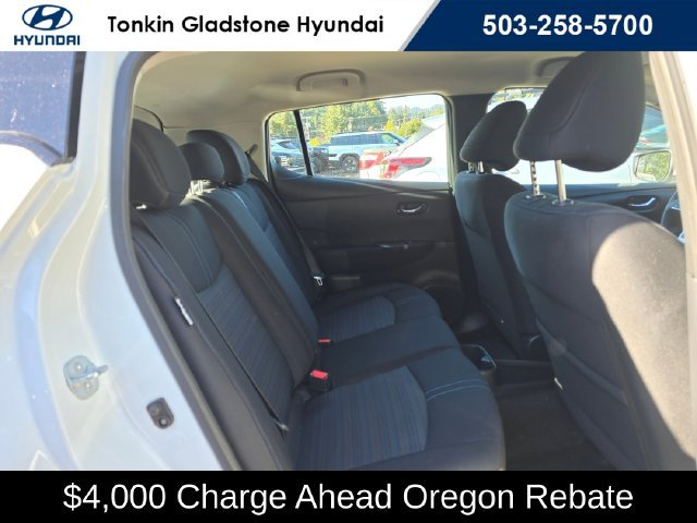 Used 2025 Glacier White Nissan S image 12