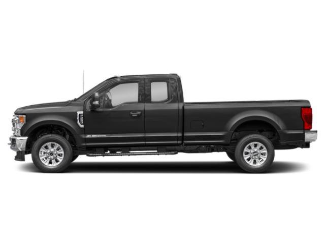 Used 2022  Ford  image 3