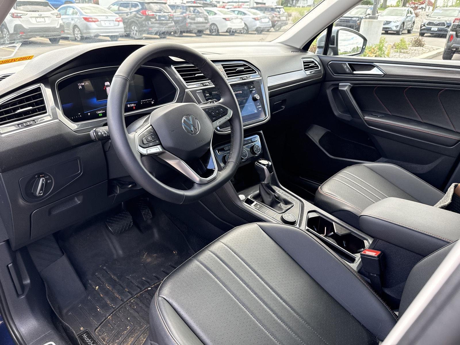 Used 2024 Atlantic Blue Metallic Volkswagen SE image 6