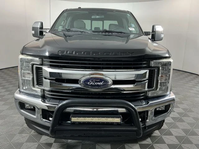 Used 2017 Shadow Black Ford XLT image 2