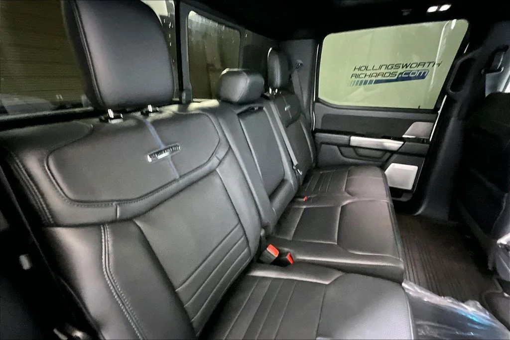 Used 2025 White Metallic Ford Platinum image 22