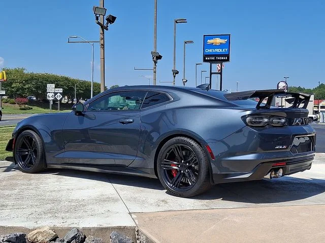 Used 2019 Gray Chevrolet ZL1 image 4