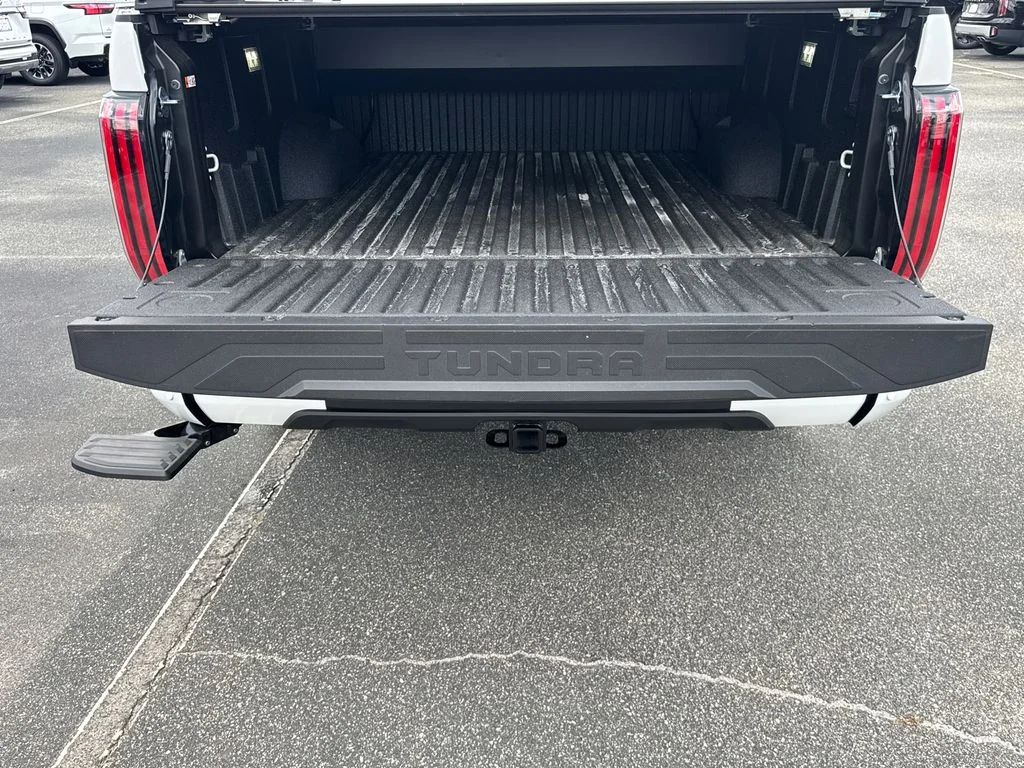 New 2026 White Toyota Platinum image 18