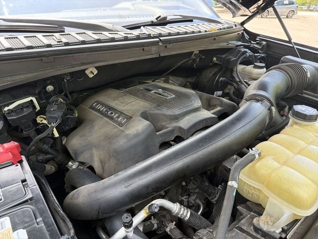 Used 2019 Black Lincoln Reserve image 28