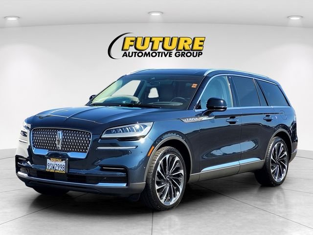 Used 2023 Blue Lincoln Reserve image 8