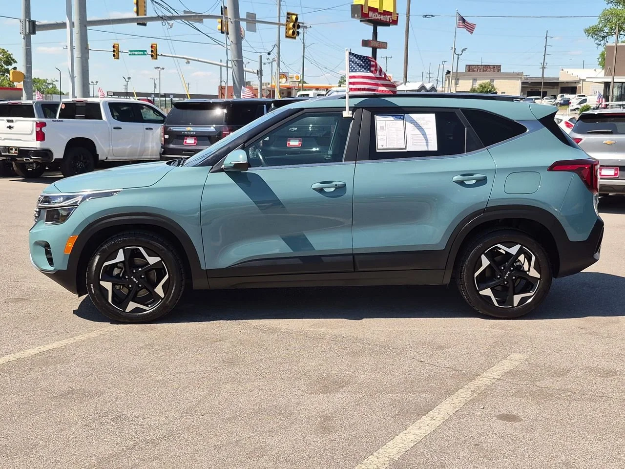 Used 2024 Green Kia EX image 5