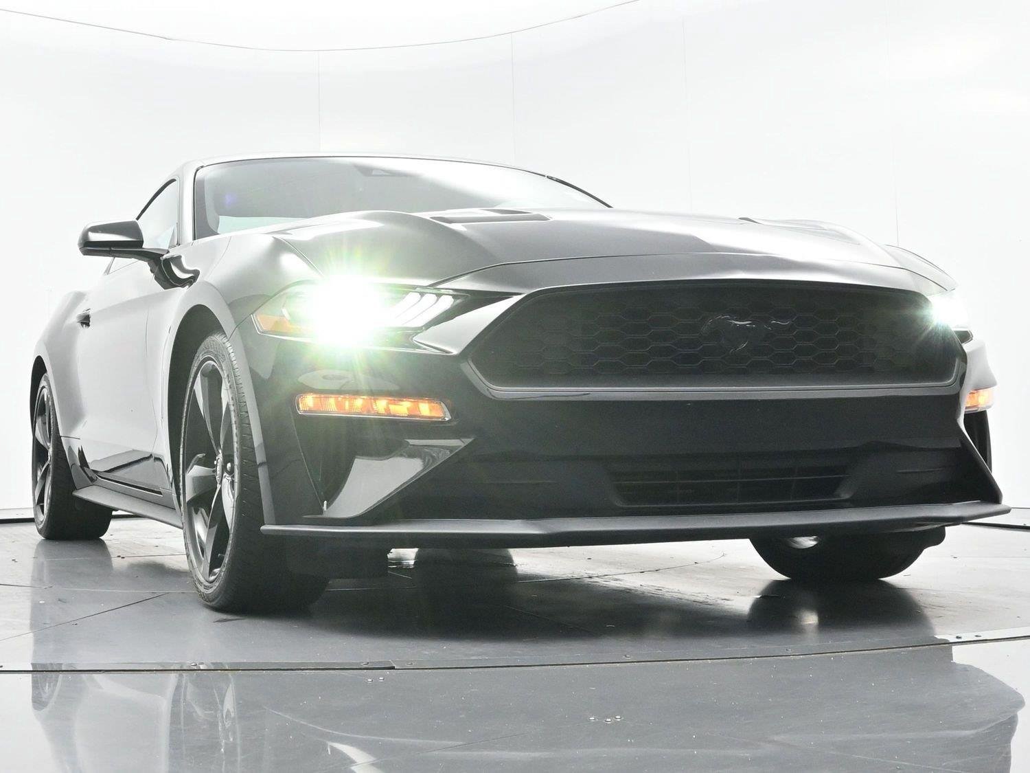 Used 2022 Race Red Ford EcoBoost image 38