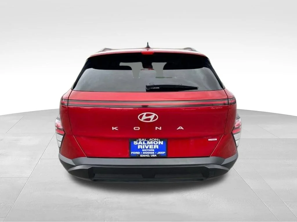 Used 2025 Red Hyundai SEL image 6