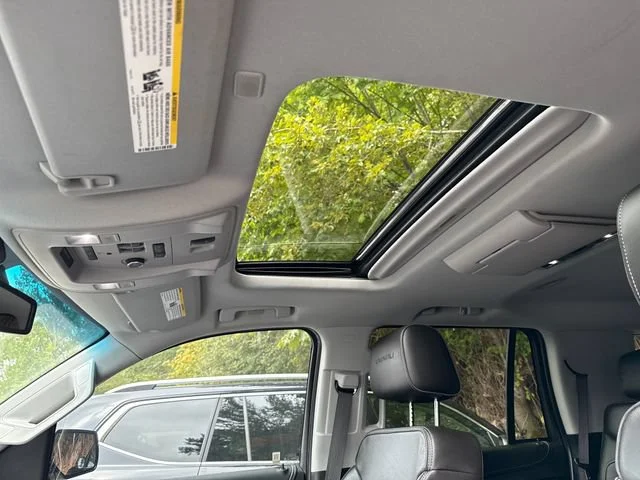 Used 2019 Dark Sky Metallic GMC Denali image 28