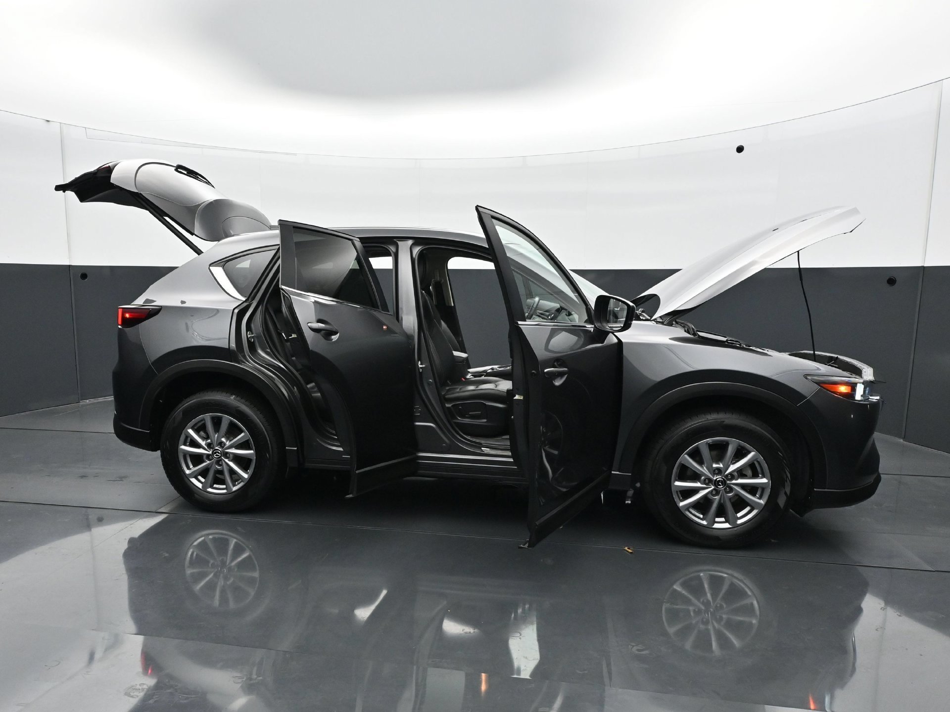 Used 2023 Machine Gray Metallic Mazda 2.5 S Preferred Package image 38