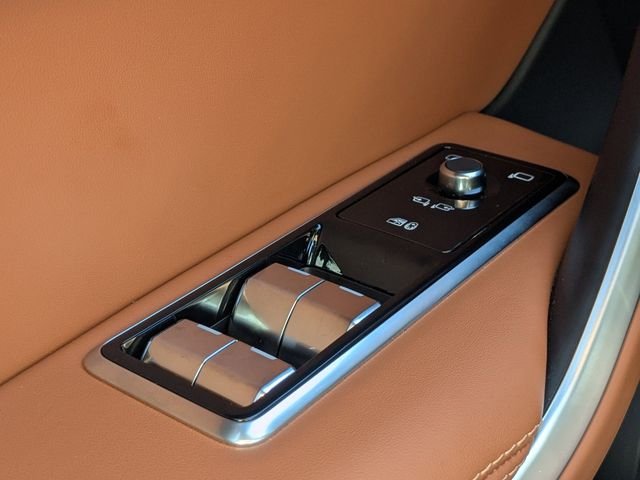 2026 Jaguar F-Pace R-Dynamic S - Photo 18