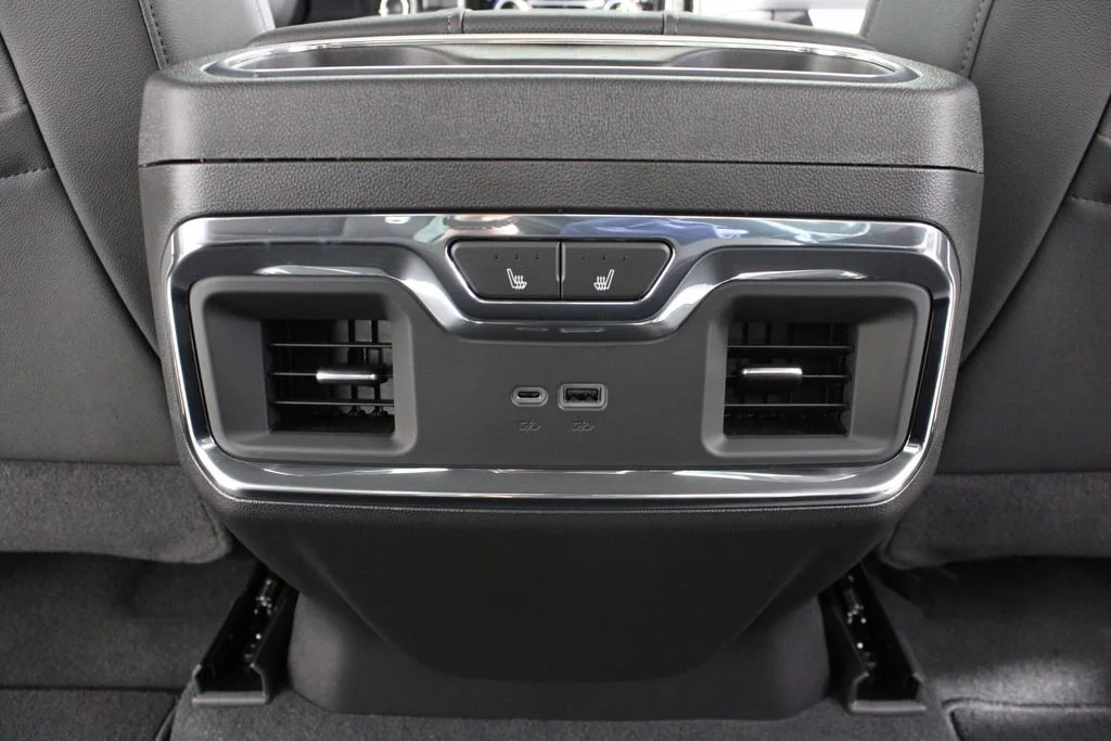 New 2026 Glacier White Tricoat GMC SLT image 17