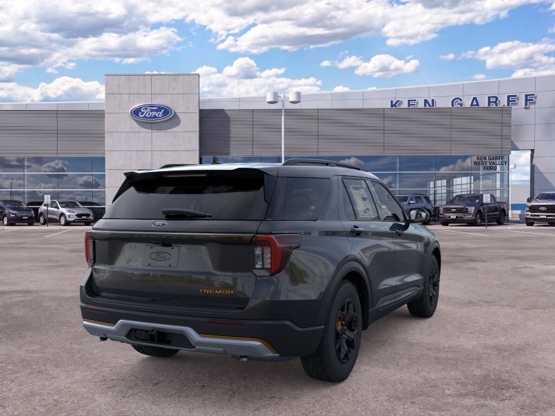 New 2026 Agate Black Metallic Ford Tremor image 9