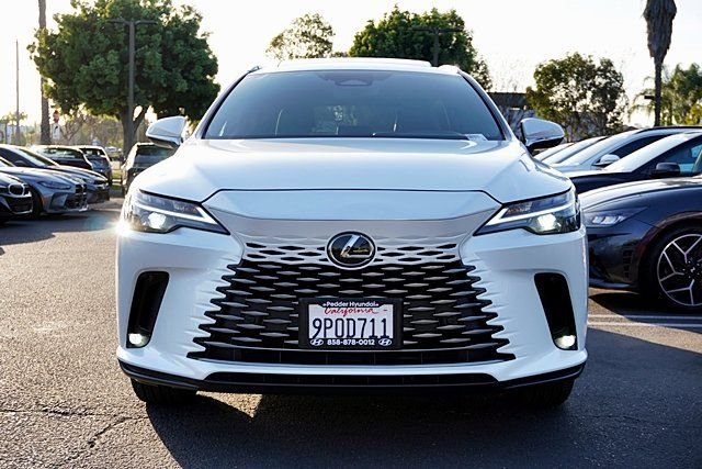 Used 2024 White Lexus 350 image 4