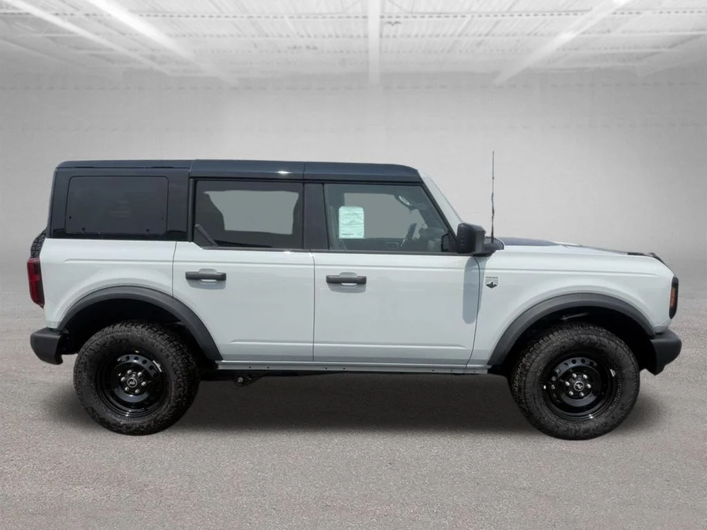 New 2026 Avalanche Gray Ford Big Bend® image 2