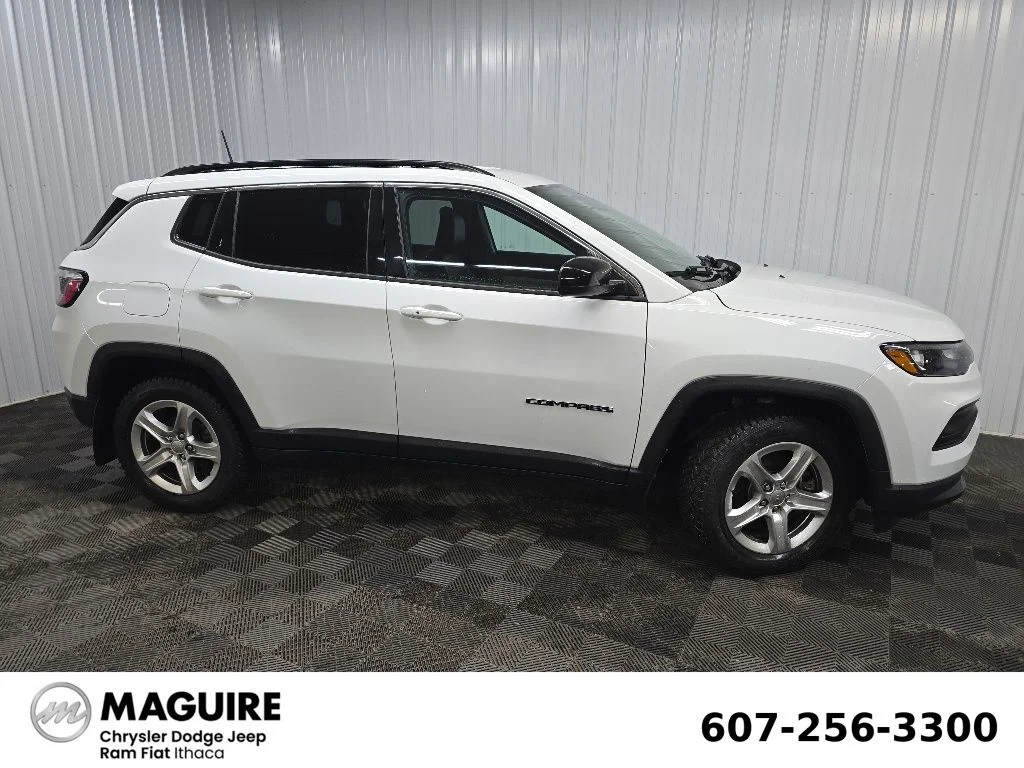 2023 Jeep Compass Latitude 4X4's photo