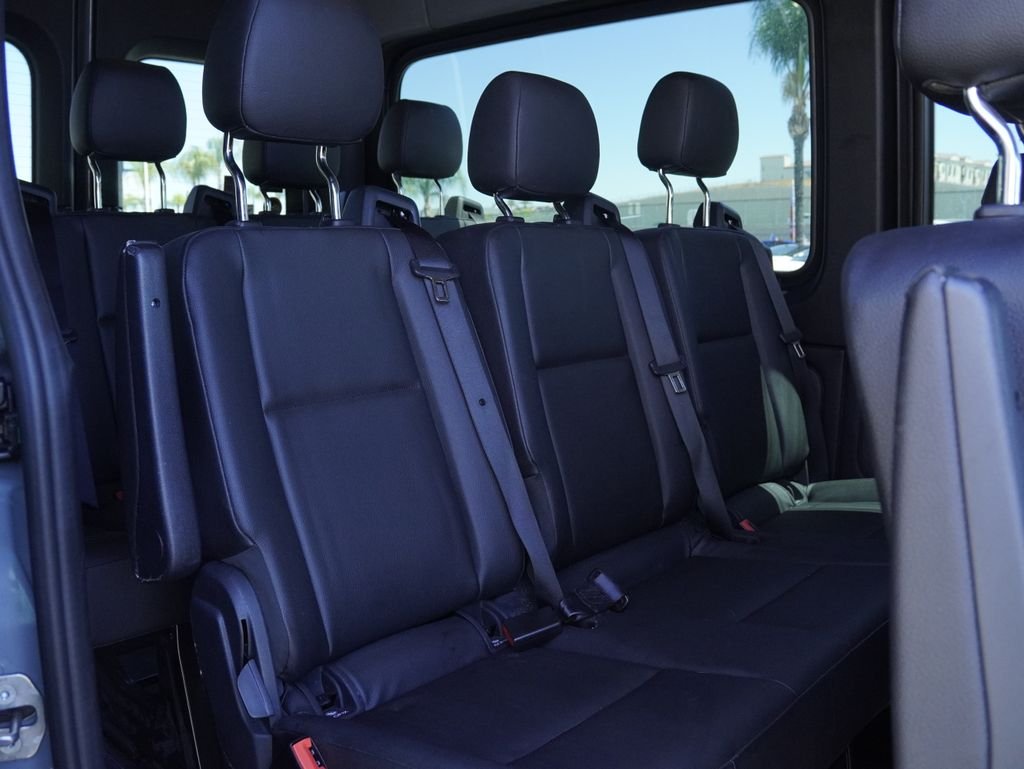 Used 2023  Mercedes-Benz Passenger 144 WB image 26