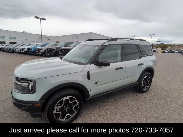 Used 2022 Green Ford Big Bend image 1