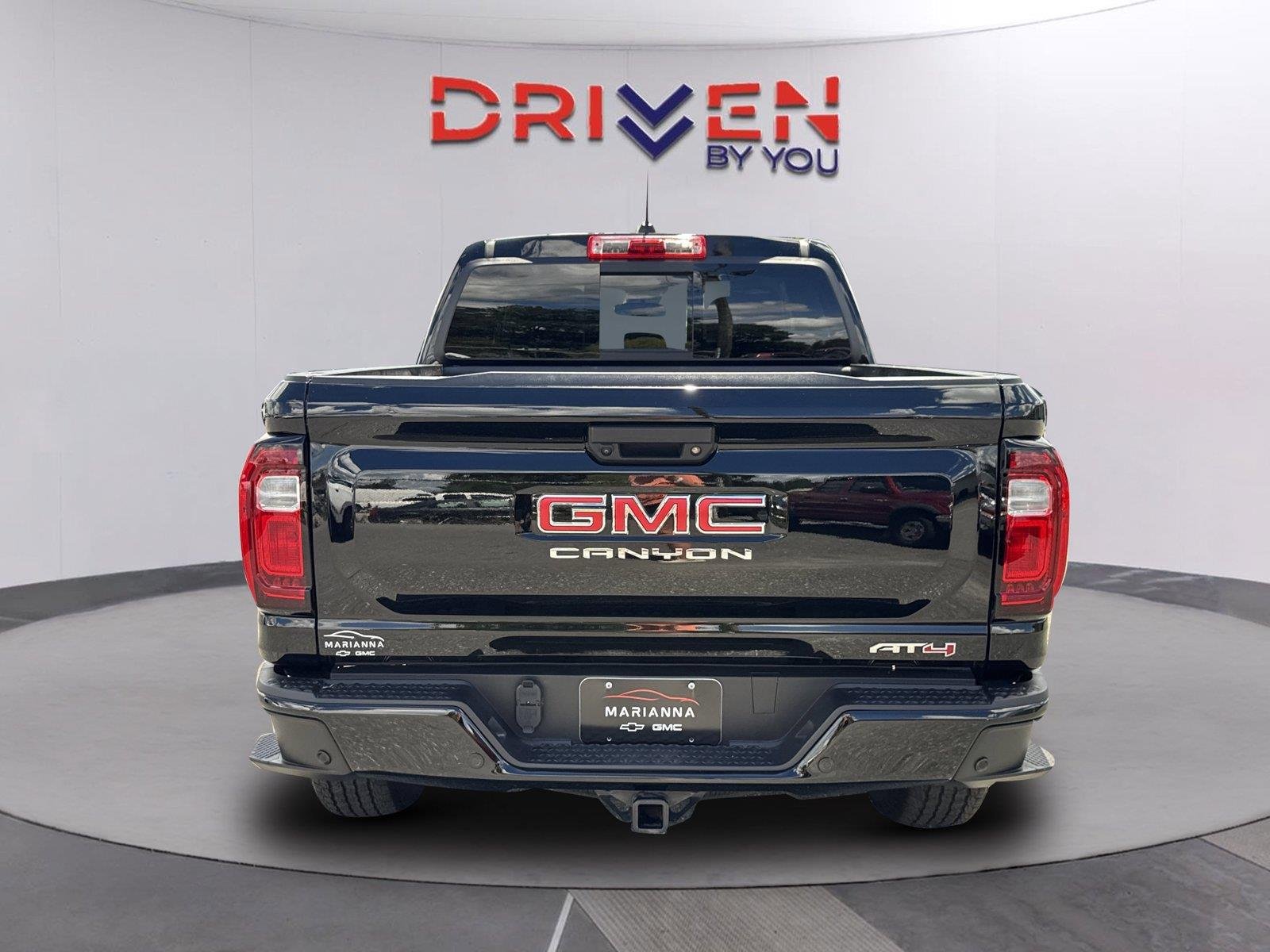 Used 2026 Onyx Black GMC AT4 image 5