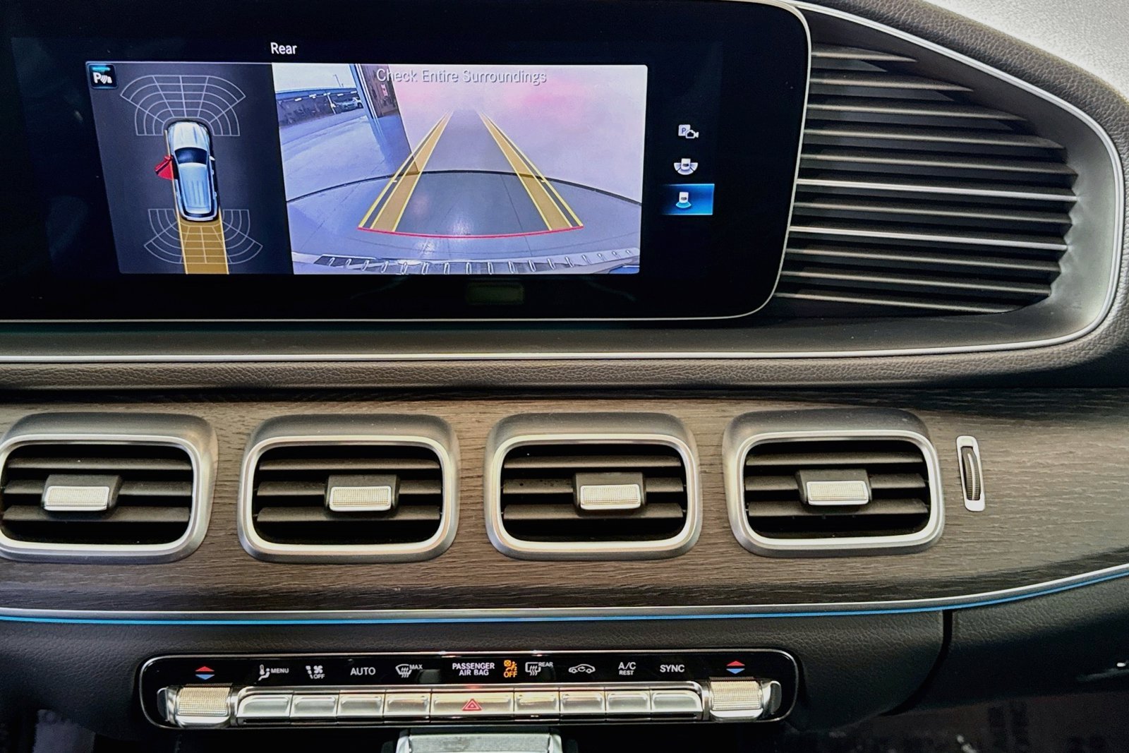 Used 2020 Mojave Silver Metallic Mercedes-Benz GLE 350 image 14