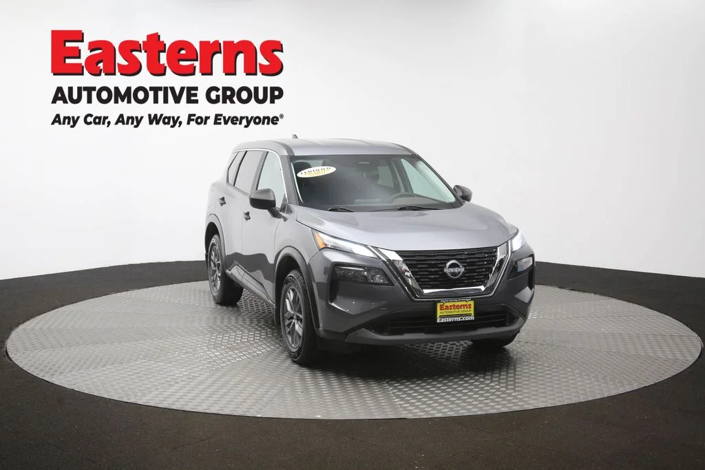 Used 2023 Gray Nissan S image 50