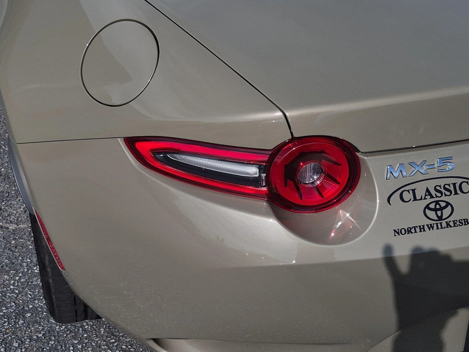 Used 2024  MAZDA GRNDTR image 11