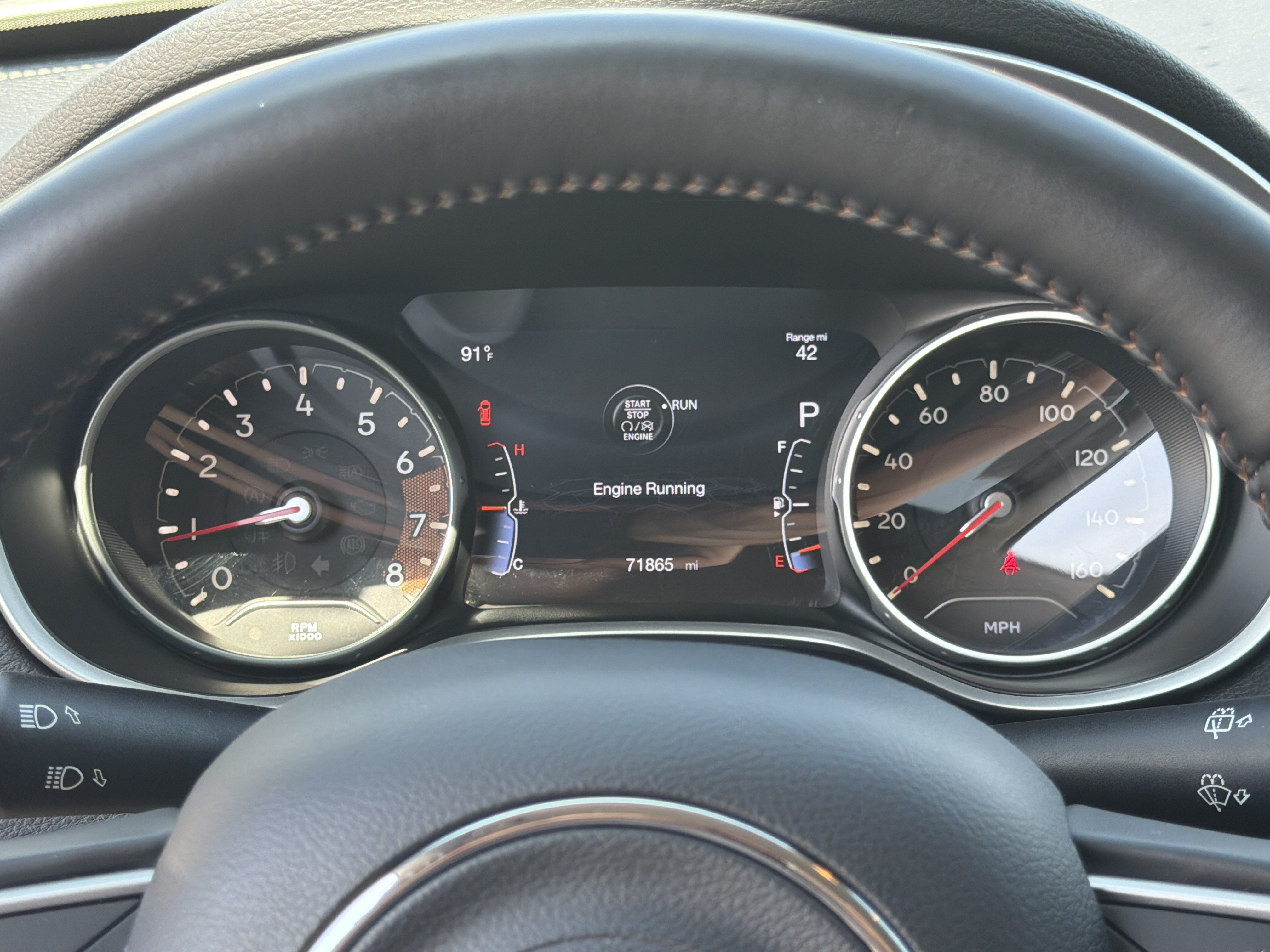 Used 2019 White Clearcoat Jeep Limited image 31