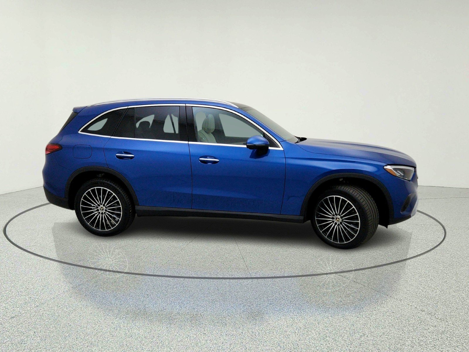 Certified Used 2026 Starling Blue Metallic Mercedes-Benz GLC 300 image 11