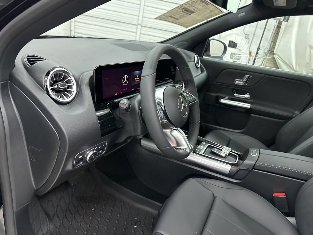 New 2026 Night Black Mercedes-Benz GLA 250 image 42