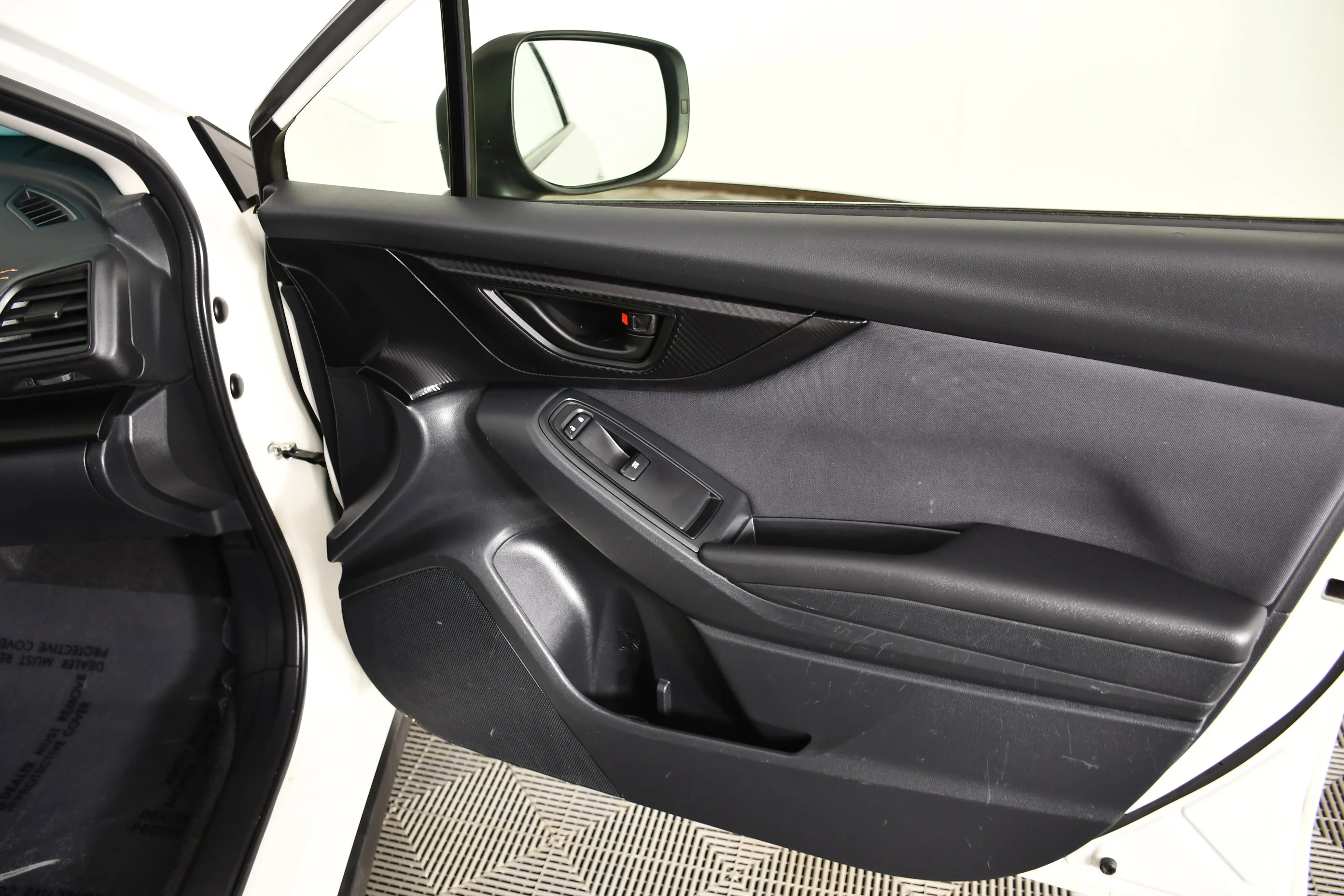 Used 2022 Crystal White Pearl Subaru Premium image 40