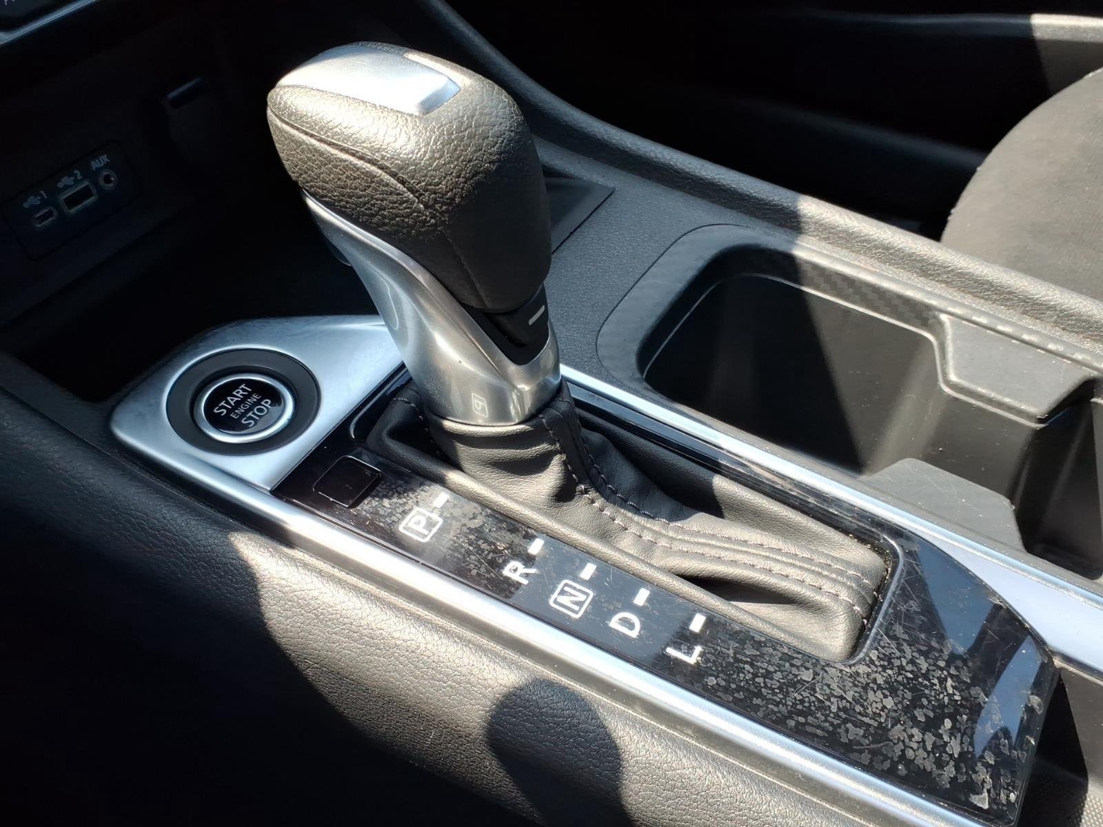Used 2025 Rosewood Metallic Nissan SV image 6