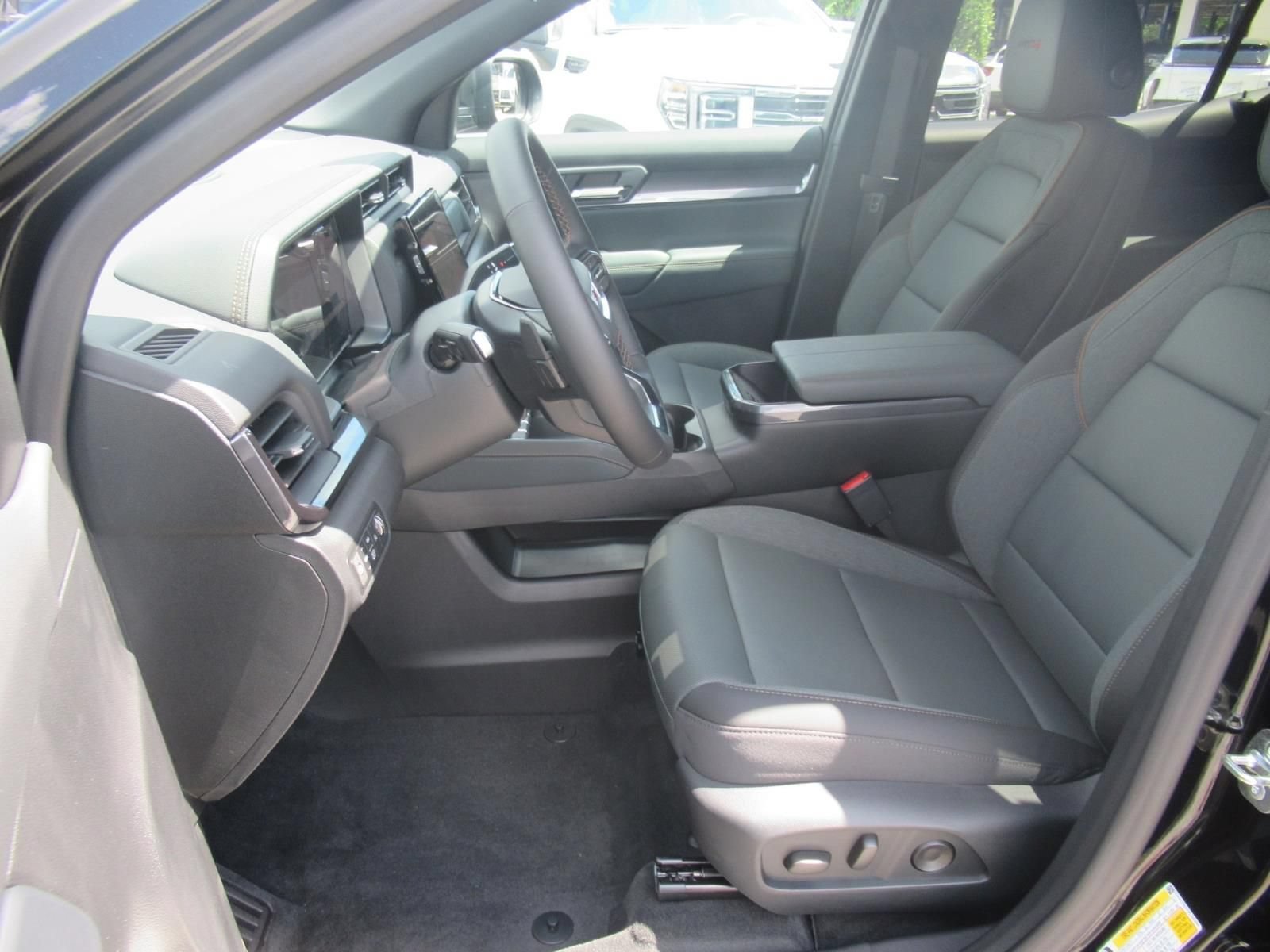 2027 GMC Terrain AT4 - Photo 18