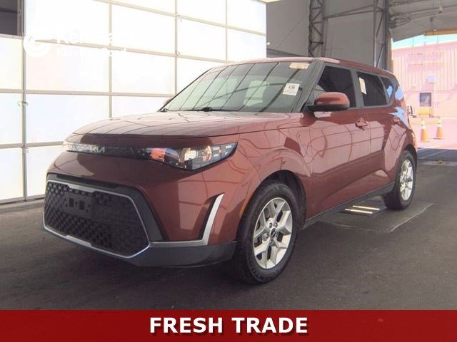 2023 Kia Soul 2.0L LX IVT's photo