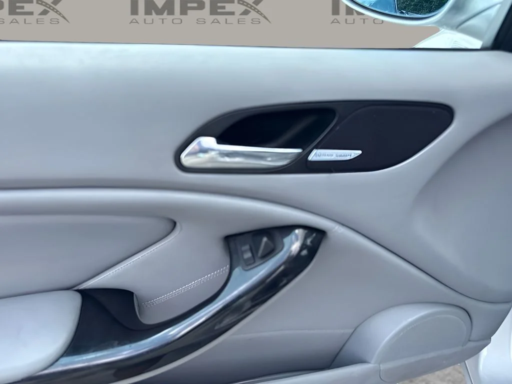 Used 2001 Silver BMW Base image 15