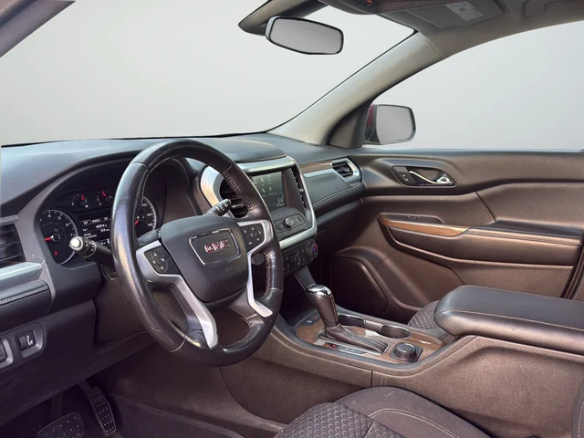 Used 2018 Red GMC SLE-1 image 11