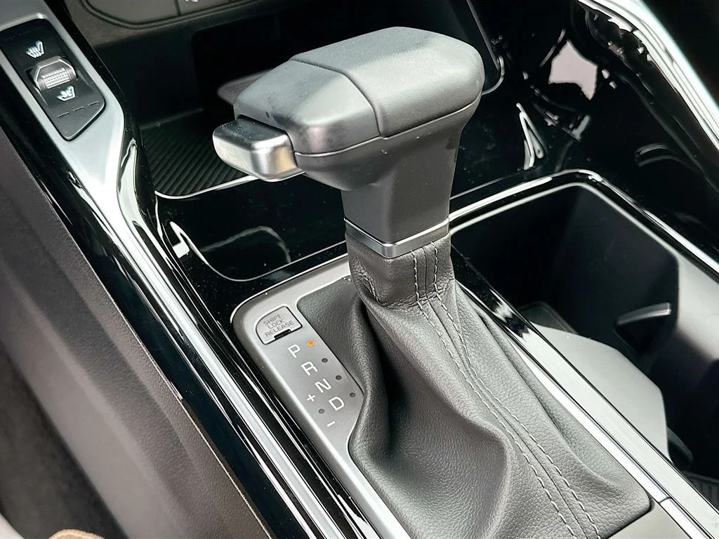 New 2026 Glacial White Pearl Kia X-Line SX Prestige AWD image 17