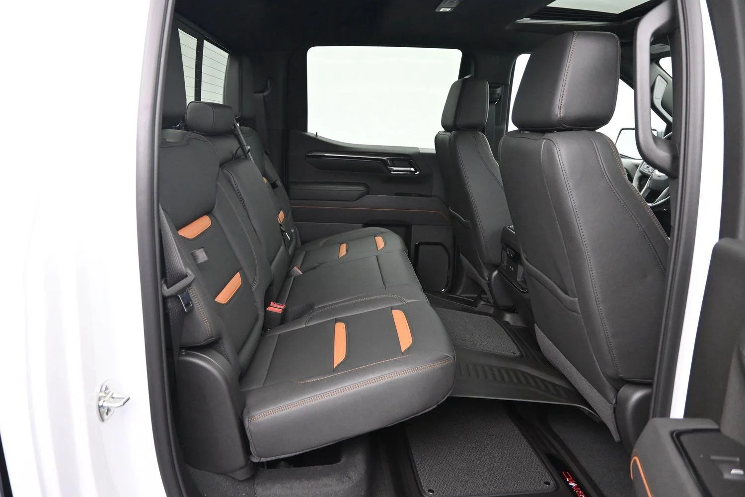2026 GMC Sierra 1500 AT4 - Photo 13