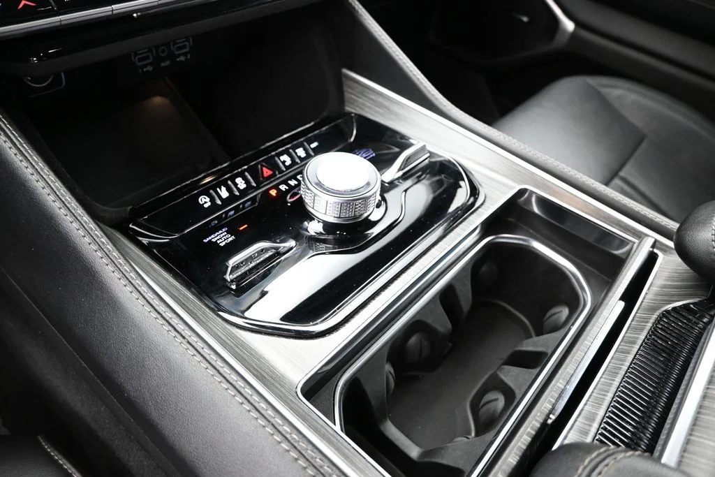 Used 2024 Diamond Black Jeep Series III image 23