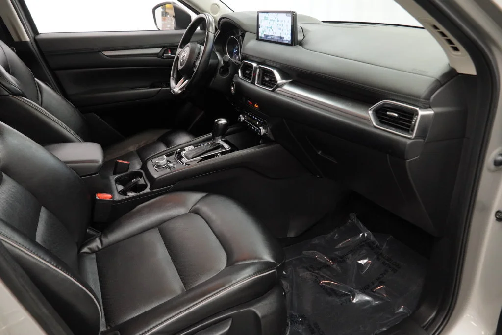 Used 2024 Tan Mazda 2.5 S Select image 39