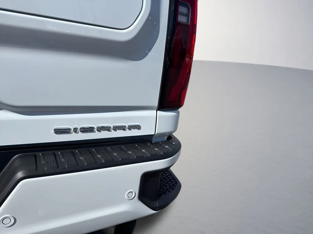 New 2026 Glacier White Tricoat GMC Denali Ultimate image 37