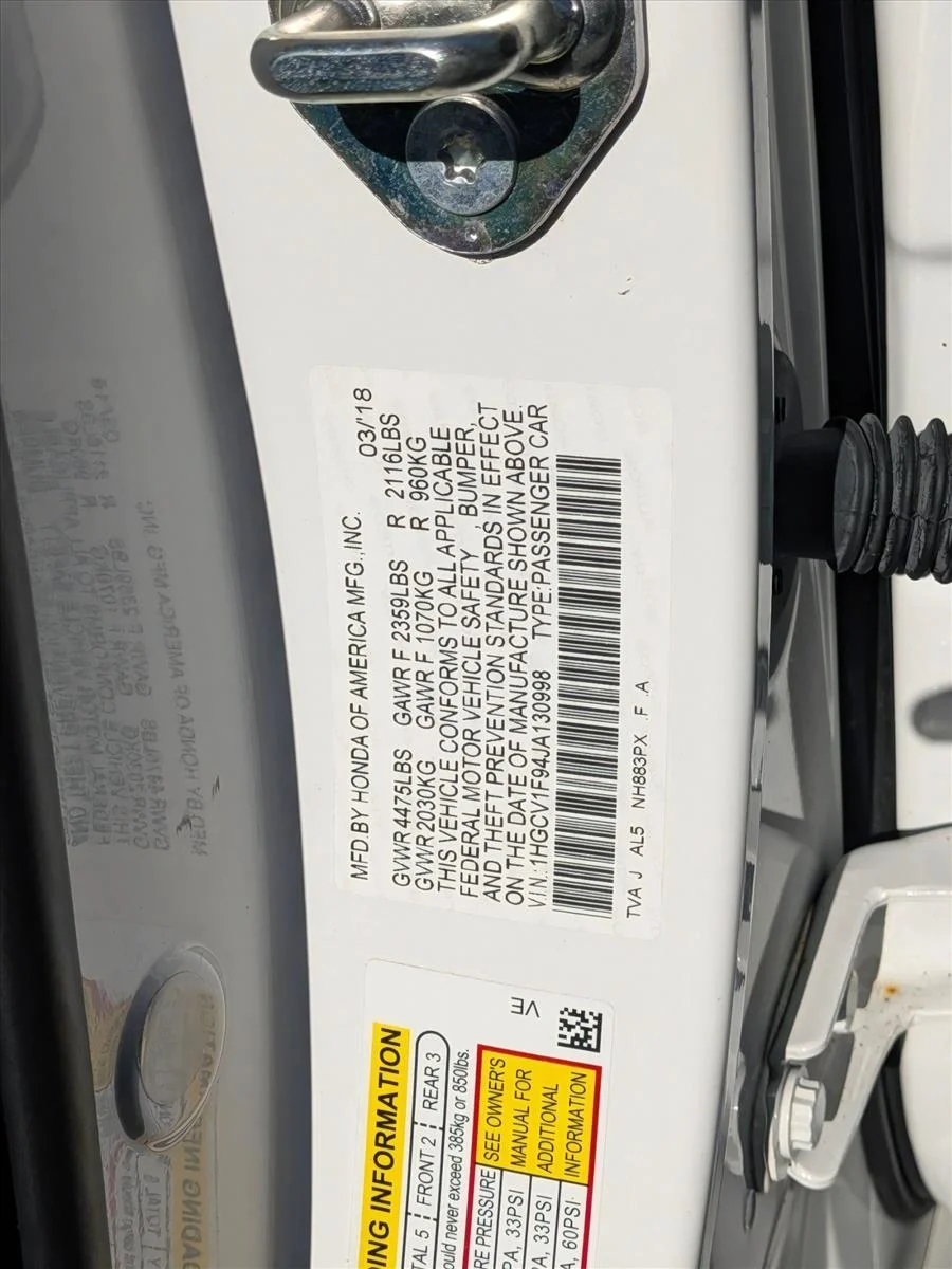 Used 2018 White Honda Touring 1.5T image 25