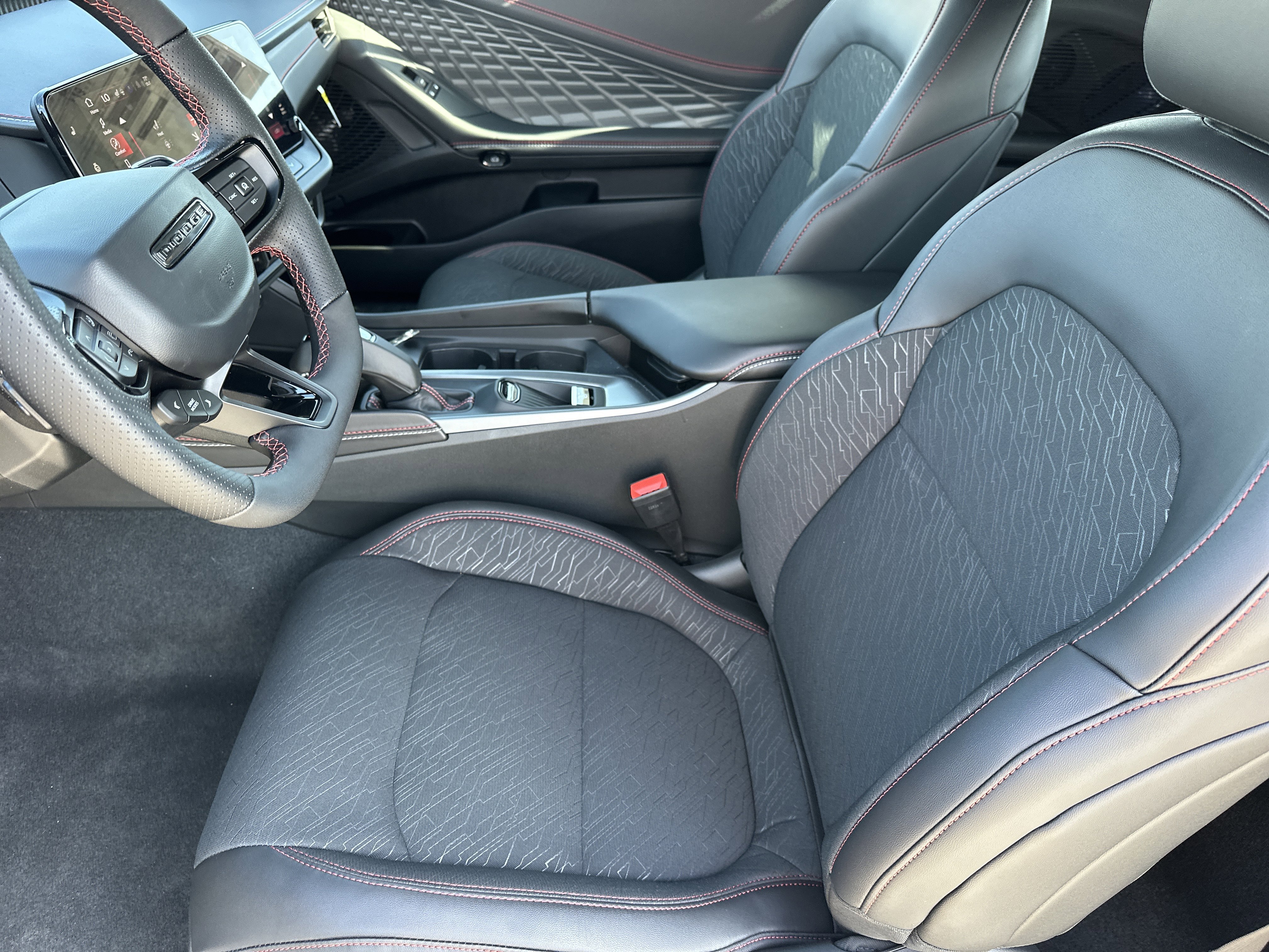 New 2026 Diamond Black Crystal Pearlcoat Dodge Scat Pack image 10