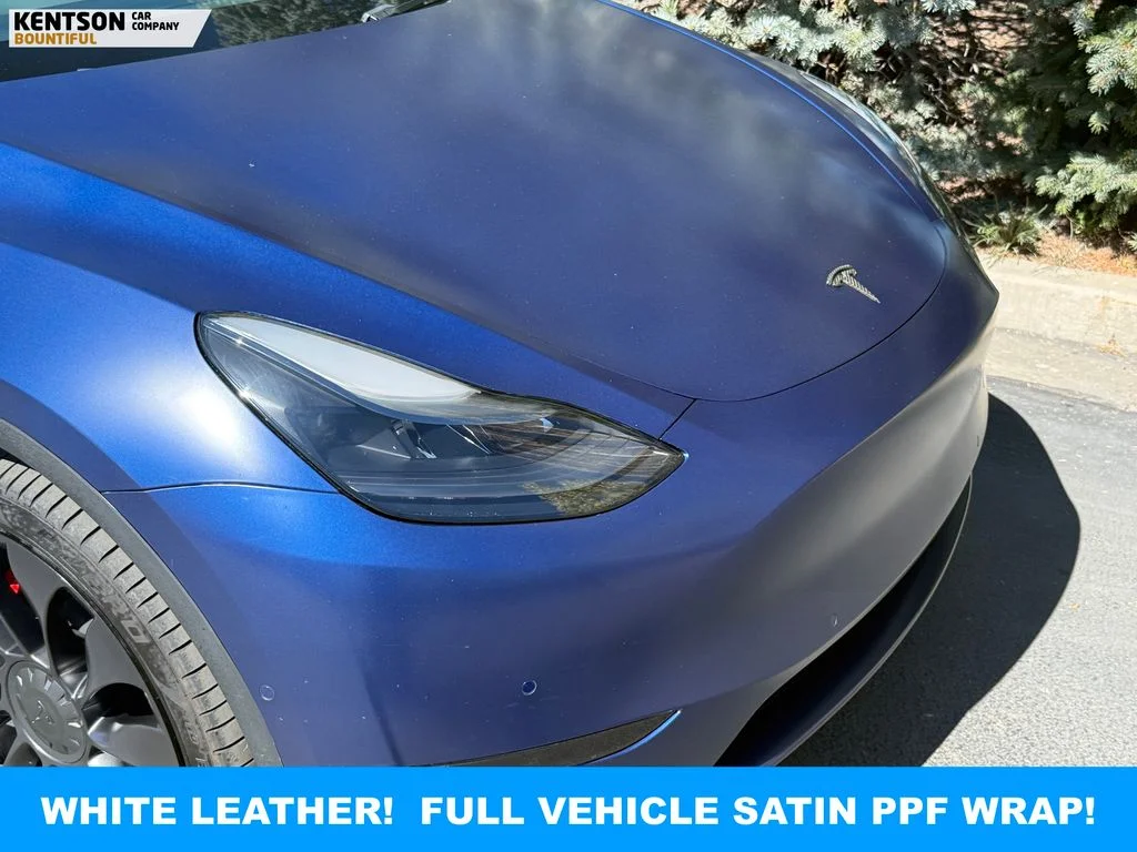 Used 2022 Blue Tesla Performance image 13