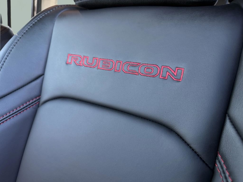 2025 Jeep Wrangler 4-Door Rubicon - Photo 39