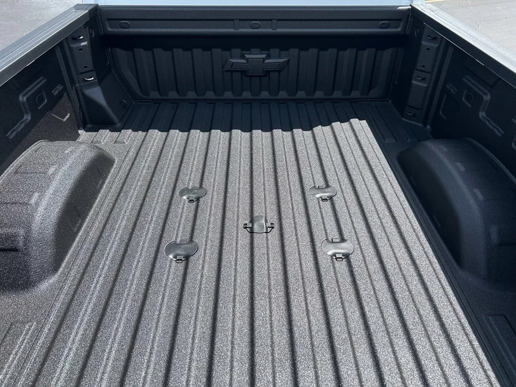 2026 Chevrolet Silverado 2500 HD ZR2 - Photo 12