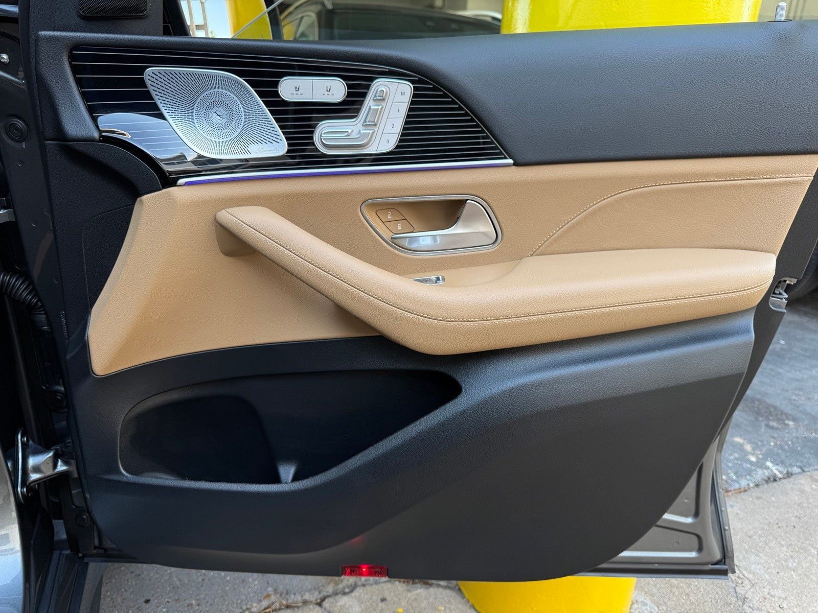 New 2026 Selenite Grey Metallic Mercedes-Benz GLE 450 image 19